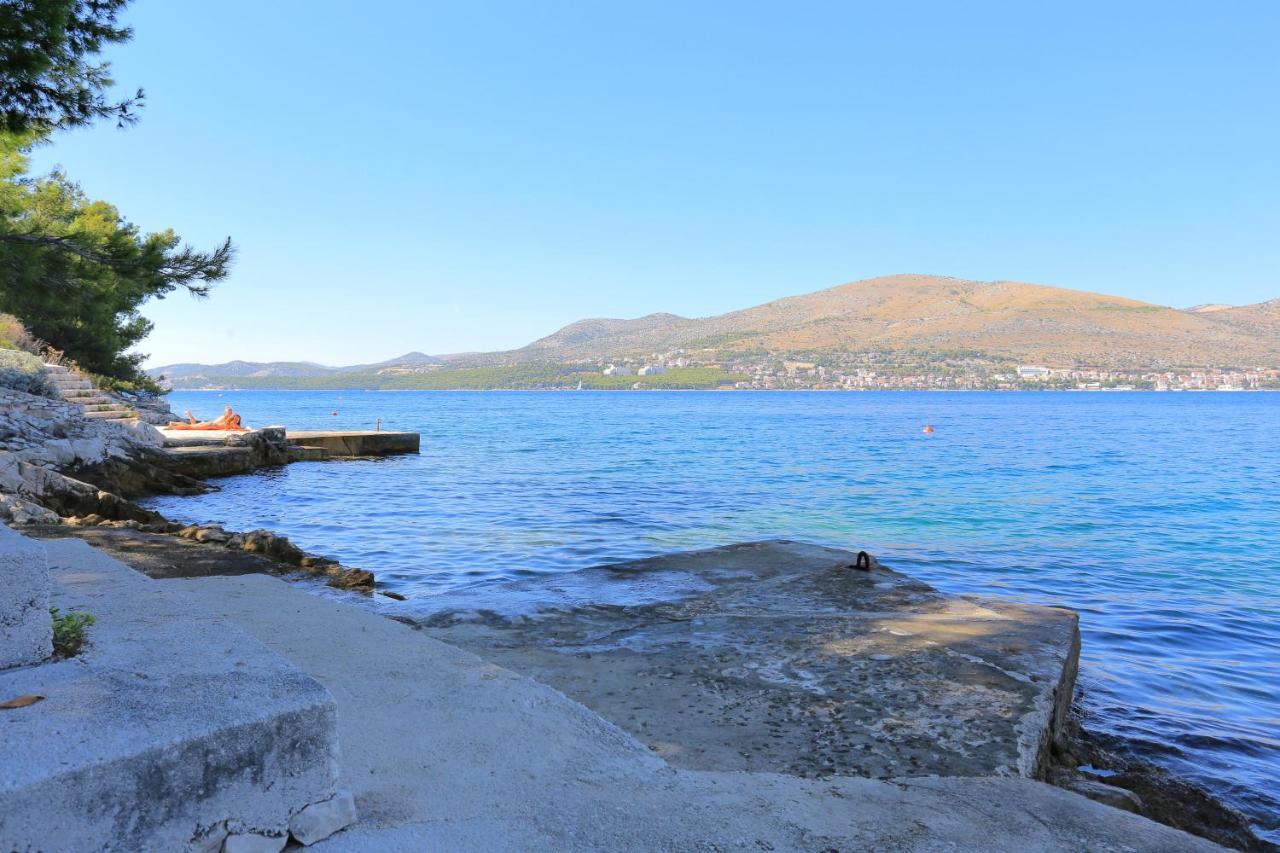 Apartments By The Sea Okrug Donji, Ciovo - 12502 Okrug Gornji Esterno foto