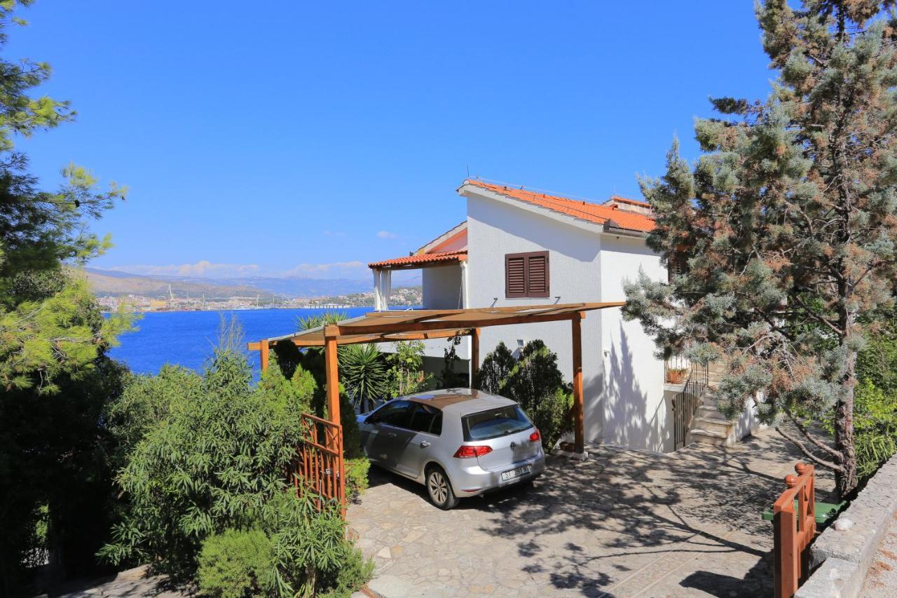 Apartments By The Sea Okrug Donji, Ciovo - 12502 Okrug Gornji Esterno foto